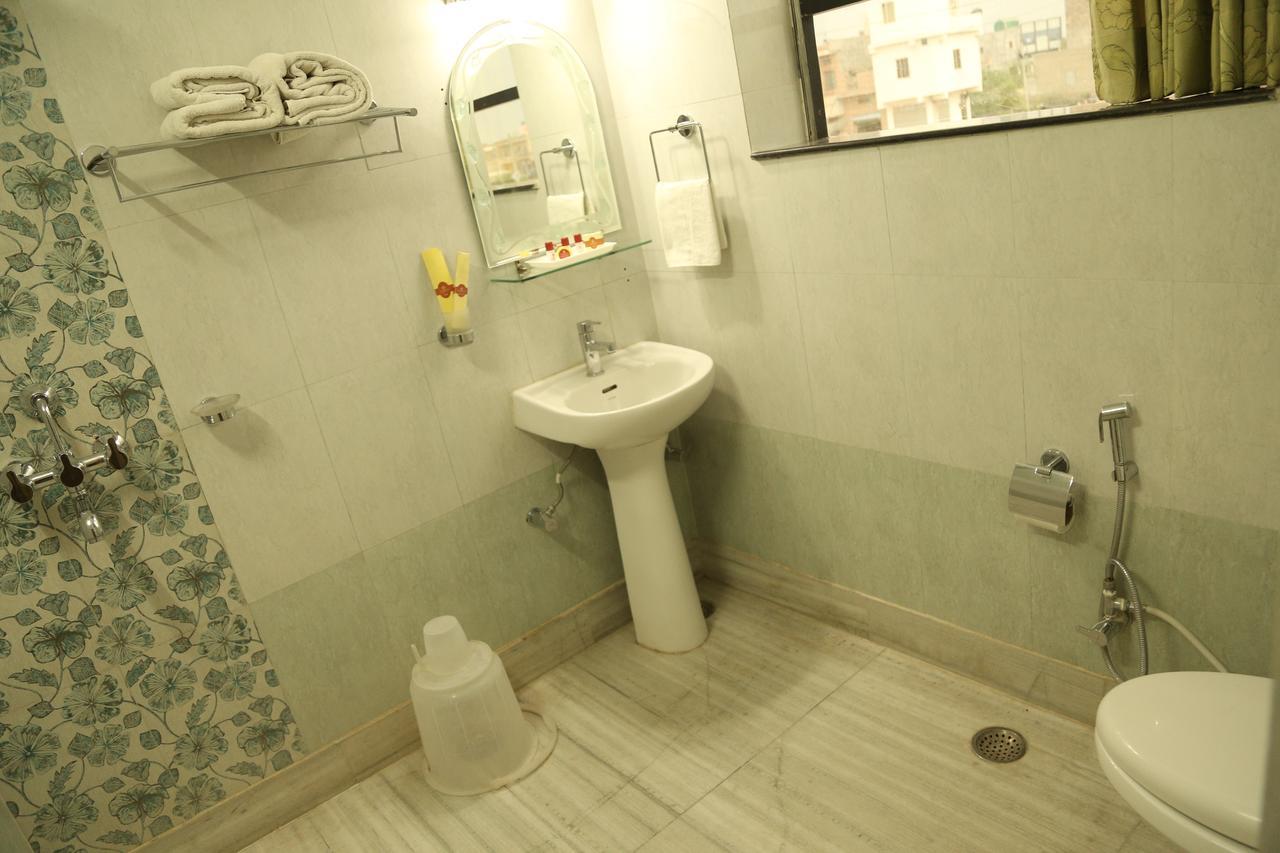 Hotel New Golden Palace Phalodi  Ngoại thất bức ảnh